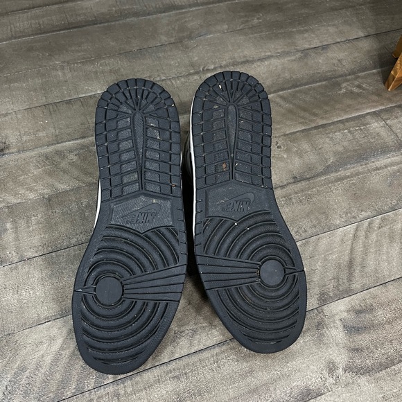 Nike Air Jordan 1 Mid White Elephant Print Sz 11 - Picture 5 of 5